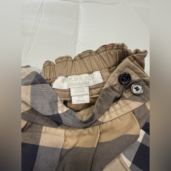 Burberry Beige and Red Checkered Mini Skirt - Picture 3 of 4